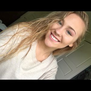 Meet your Posher, Ellen